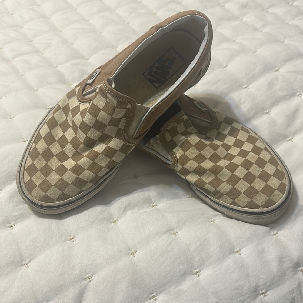 Vans Unisex Tan and Brown Checkered Slip-On Sneakers